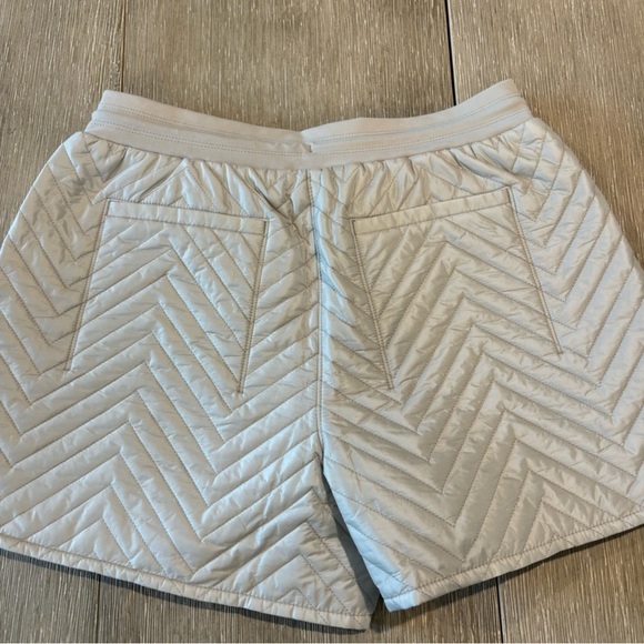 Athleta Apres Ski Shorts - Picture 6 of 8